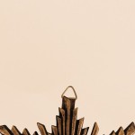 Miroir soleil résine doré 13cm, chic et compact | Hashtag Déco