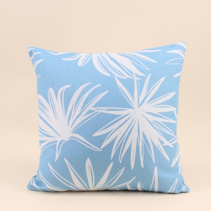 Coussin extérieur bleu en tissu fleuri 40x40 cm | Hashtag Déco