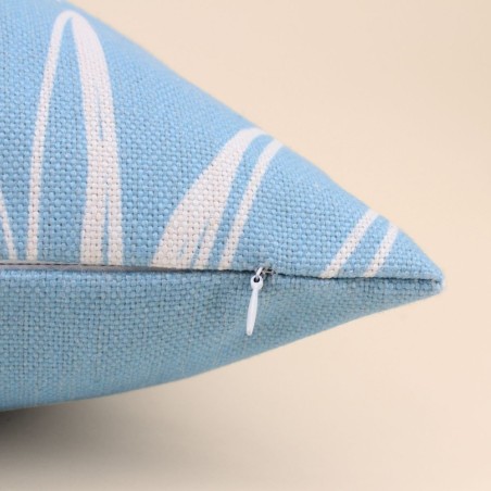 Coussin extérieur bleu en tissu fleuri 40x40 cm | Hashtag Déco