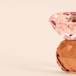 Bougeoir en cristal rose 9cm, élégance assurée | Hashtag Déco