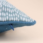 Coussin extérieur motifs organiques bleu coton | Hashtag Déco