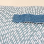 Coussin extérieur motifs organiques bleu | Hashtag Déco