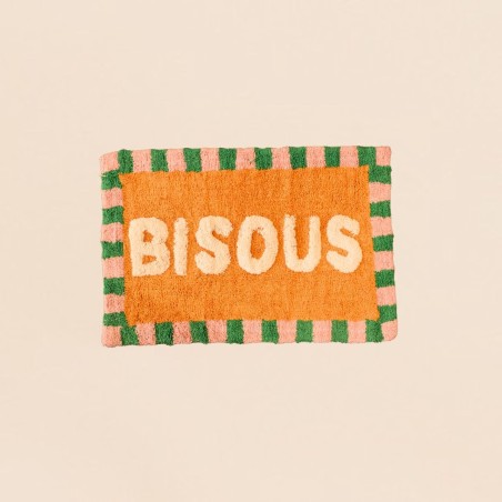 Tapis de bain coton brodé Bisous 50x80 cm | Hashtag Déco