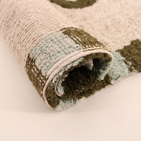 Tapis de bain coton brodé Bisous 50x80 cm | Hashtag Déco