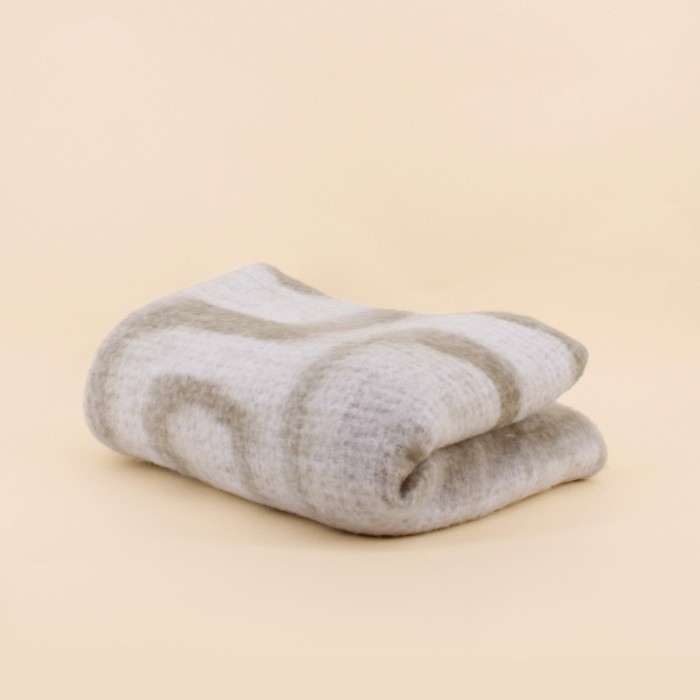Plaid doux beige en coton 130x170cm | Hashtag Déco
