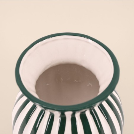 Vase céramique vert rayé 19cm, design moderne | Hashtag Déco