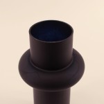 Vase anneau verre noir 31cm - Élégance moderne | Hashtag Déco