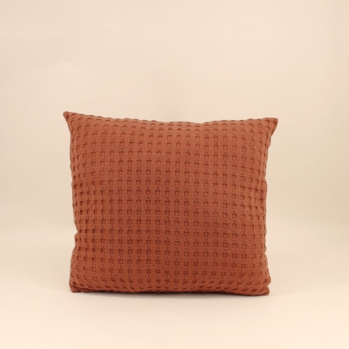 Coussin en tissu gaufré orange 45x45cm | Hashtag Déco