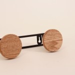 Patère métal noir frêne 49x6 cm élégante | Hashtag Déco