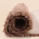 Tapis doux taupe 60x110cm | Hashtag Déco