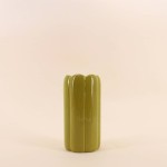 Vase festonné vert en dolomite 20 cm | Hashtag Déco