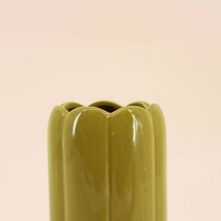 Vase festonné vert en dolomite 20 cm | Hashtag Déco