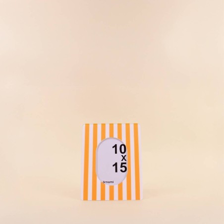 Cadre photo rayé jaune/blanc 17x22 cm en PVC | Hashtag Déco