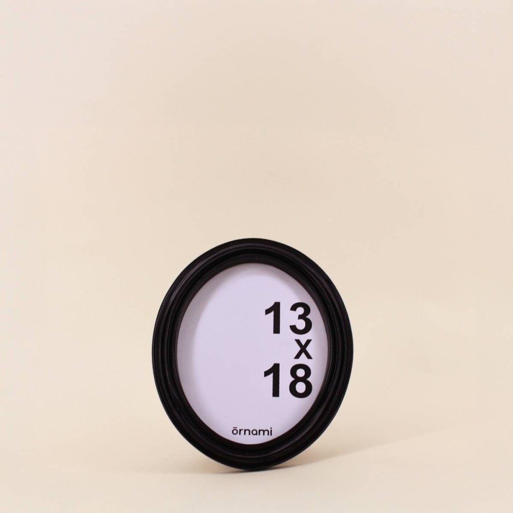 Cadre photo ovale noir résine 18x23 cm | Hashtag Déco