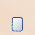 Miroir torsadé bleu en verre 30x40cm | Hashtag Déco