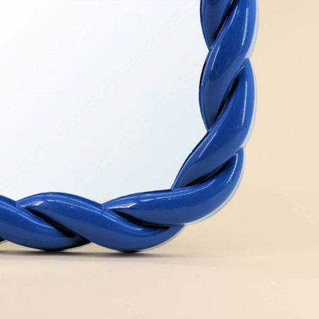 Miroir torsadé bleu en verre 30x40cm | Hashtag Déco