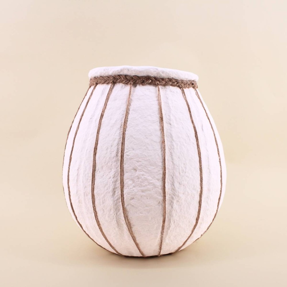 Vase en papier mâché blanc détails jute | Hashtag Déco