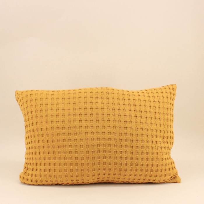 Coussin en tissu gaufré jaune 40x60cm | Hashtag Déco