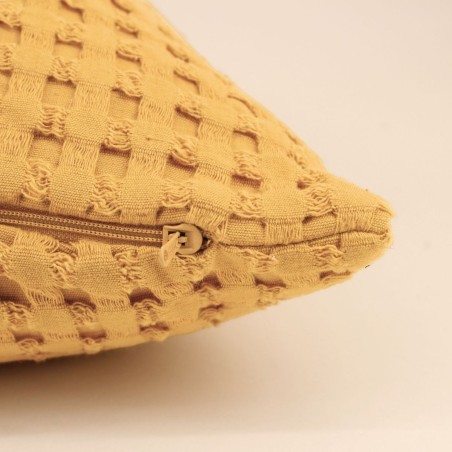 Coussin en tissu gaufré jaune 40x60cm | Hashtag Déco