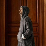 Sweat plaid ultra doux en polyester gris avec poche | Hashtag Déco