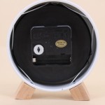 Horloge à poser bois 14cm naturelle et élégante | Hashtag Déco