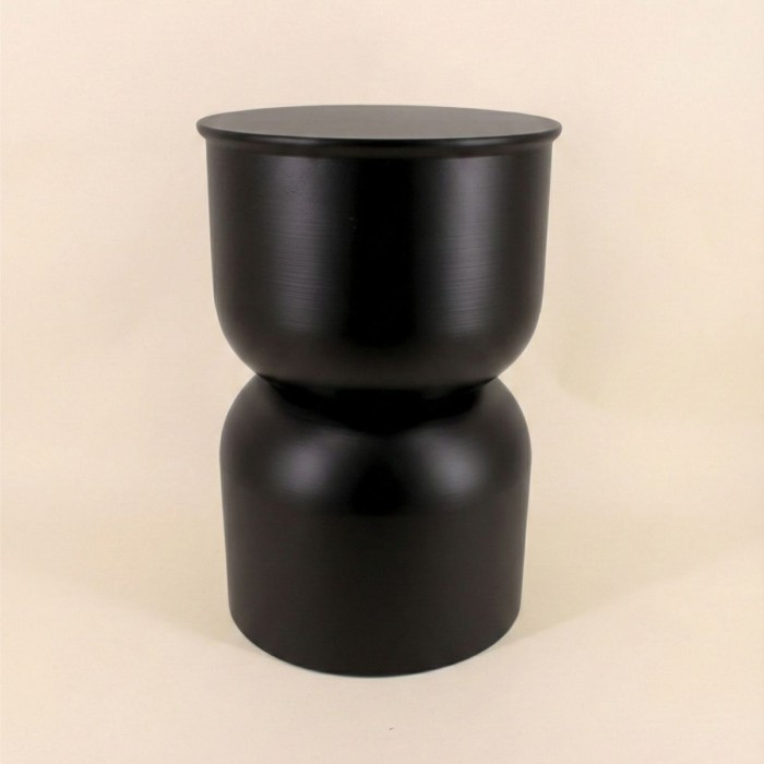 Table d'appoint métal moderne et épurée | Hashtag Déco