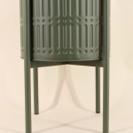 Cache pot métal vert 21x38,5cm moderne | Hashtag Déco