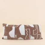 Coussin jacquard chenille marron motifs ethniques | Hashtag Déco